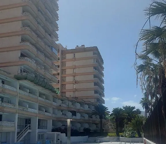 Margarita Con Piscina En Playa Honda, Playa Americas 아파트 아로나