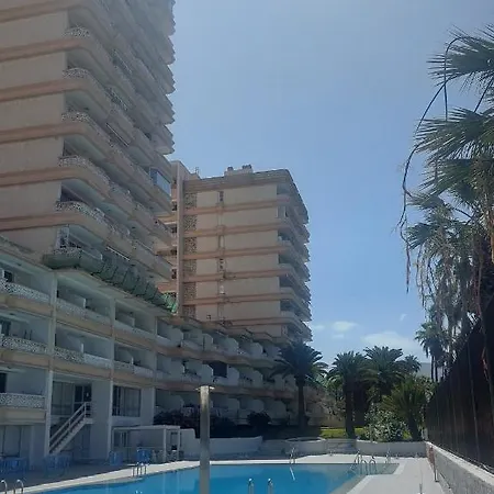 Margarita Con Piscina En Playa Honda, Playa Americas アパート アロナ